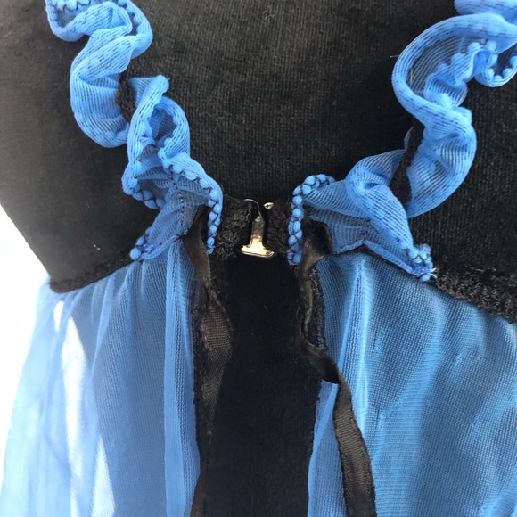Vintage Ruffled Blue & Black Babydoll Lingerie - Picture 11 of 17
